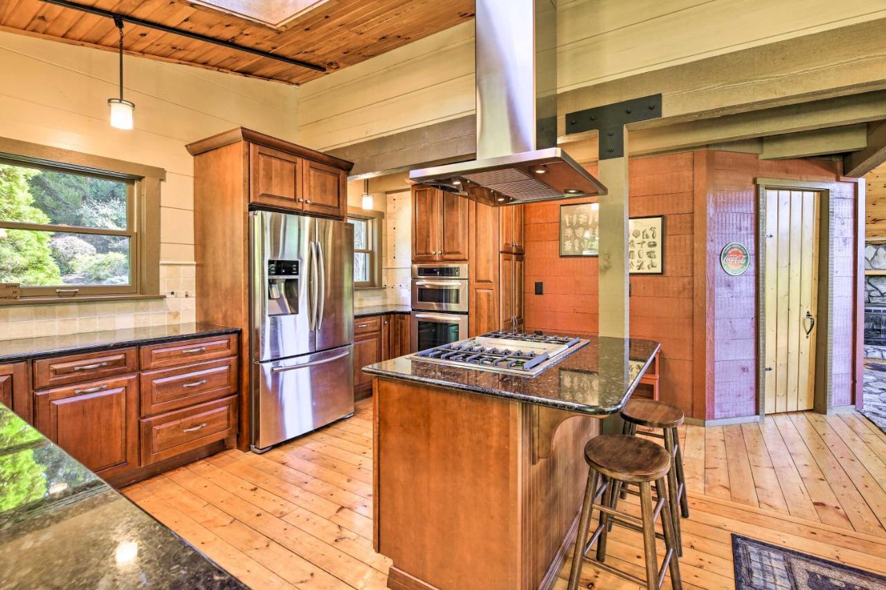 Dog-Friendly Cabin, 9 Mi To Sugar Mountain Resort Banner Elk Bagian luar foto